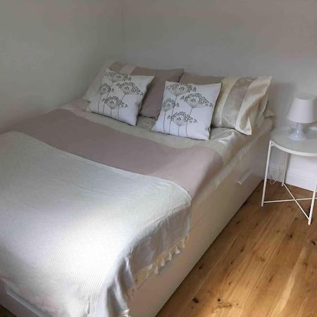 Newly Refurbished 2-Bedroom Flat In Notting Hill Londra Dış mekan fotoğraf