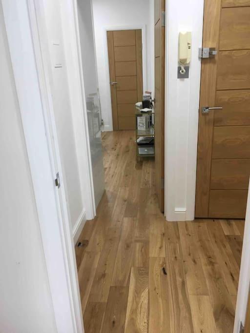 Newly Refurbished 2-Bedroom Flat In Notting Hill Londra Dış mekan fotoğraf