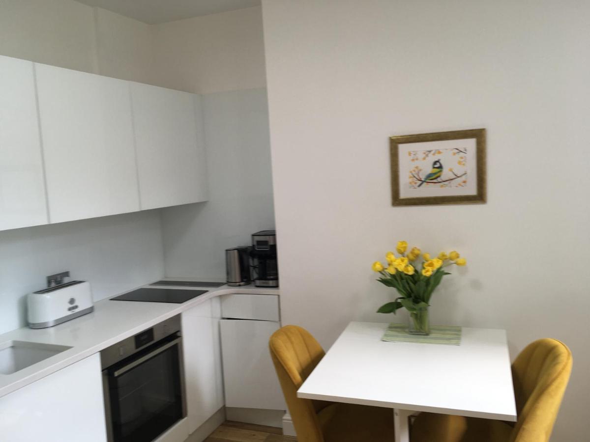 Newly Refurbished 2-Bedroom Flat In Notting Hill Londra Dış mekan fotoğraf